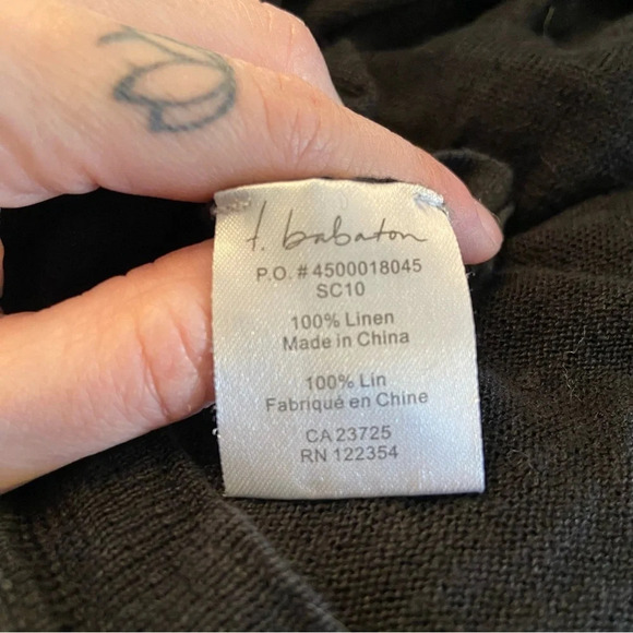 Aritzia ‎ T. Babaton women’s black oversized linen sweater in size XXS - Picture 6 of 7